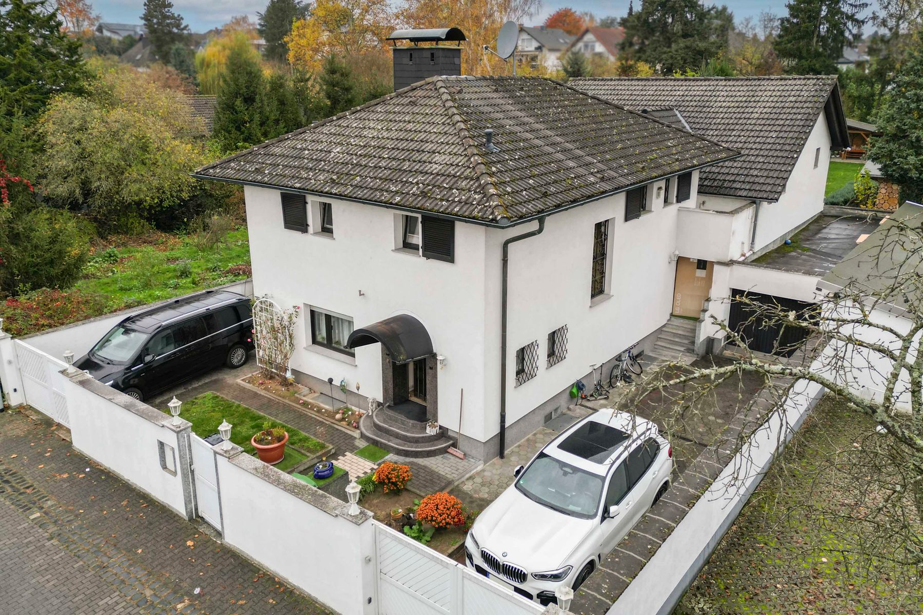 Einfamilienhaus zum Kauf 1.050.000 € 4 Zimmer 268 m²<br/>Wohnfläche 1.247 m²<br/>Grundstück Steinberg Dietzenbach 63128