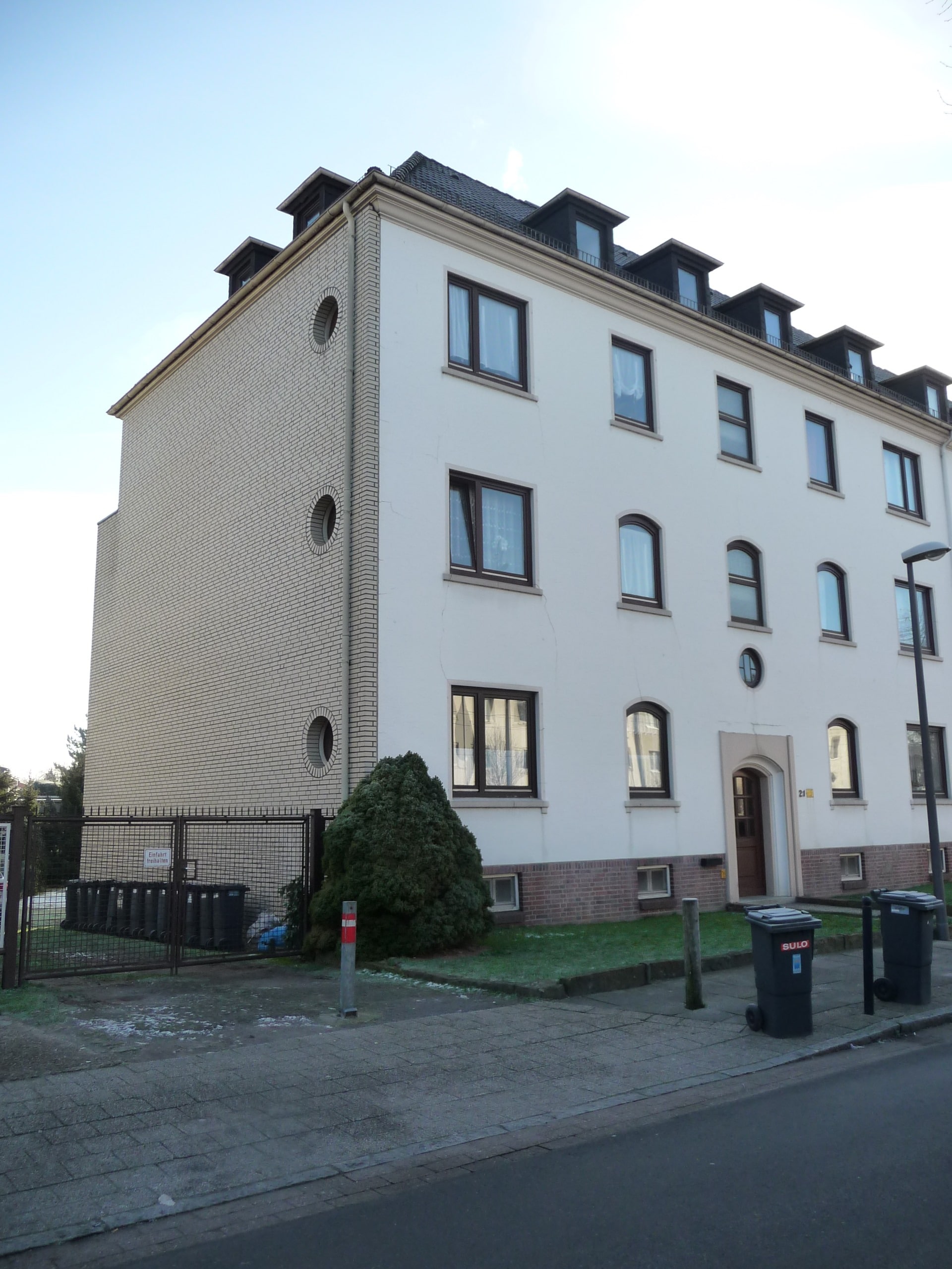 Wohnung zur Miete 580 € 1,5 Zimmer 45 m²<br/>Wohnfläche 01.01.2025<br/>Verfügbarkeit Kattenturm Bremen 28277