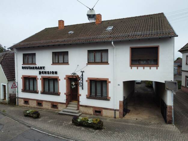 Haus zum Kauf 195.000 € 166 m² 880 m² Grundstück Trippstadt Trippstadt 67705