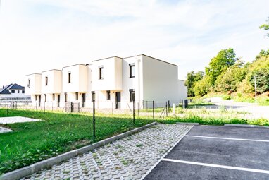 Reihenmittelhaus zum Kauf provisionsfrei 439.000 € 5,5 Zimmer 107 m² 147 m² Grundstück Grabenhof Wels 4600