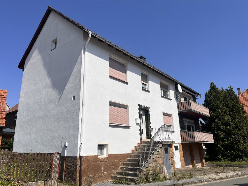 Einfamilienhaus zum Kauf 99.000 € 6 Zimmer 180 m²<br/>Wohnfläche 455 m²<br/>Grundstück Altenstädt Naumburg 34311