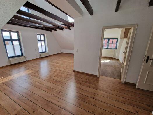 Wohnung zur Miete 695 € 2 Zimmer 74 m² frei ab 01.02.2026 Neue Straße 48 Leer 26789