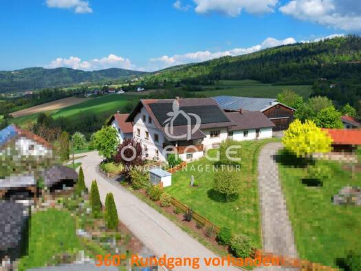 Einfamilienhaus zum Kauf 430.000 € 17 Zimmer 325 m² 4.500 m² Grundstück Kinatöd Hauzenberg 94051