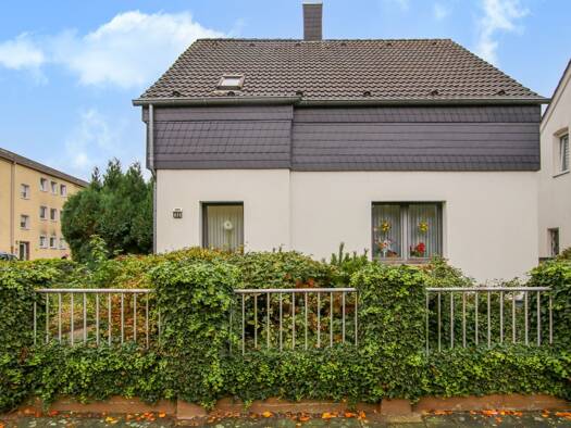 Einfamilienhaus zum Kauf 425.000 € 9 Zimmer 253 m² 1.181 m² Grundstück Mellinghofen Mülheim an der Ruhr 45473