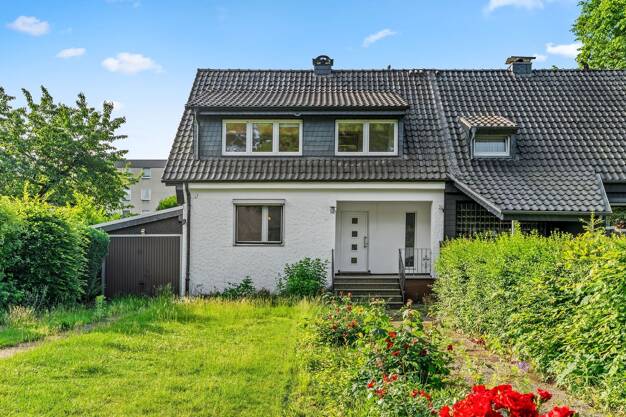 Doppelhaushälfte zum Kauf 420.000 € 4 Zimmer 91 m² 809 m² Grundstück Wedau Duisburg 47279