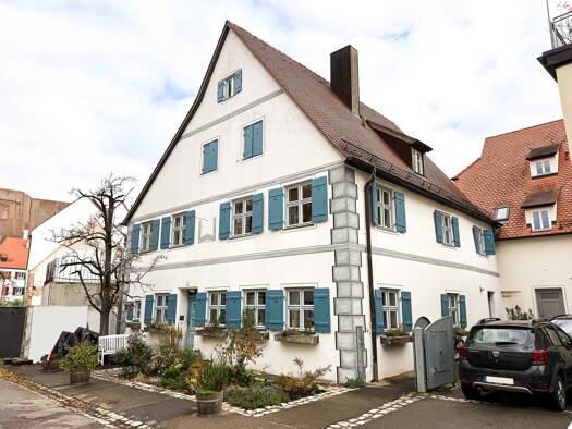 Einfamilienhaus zum Kauf 695.000 € 236 m² 305 m² Grundstück Nördlingen 86720