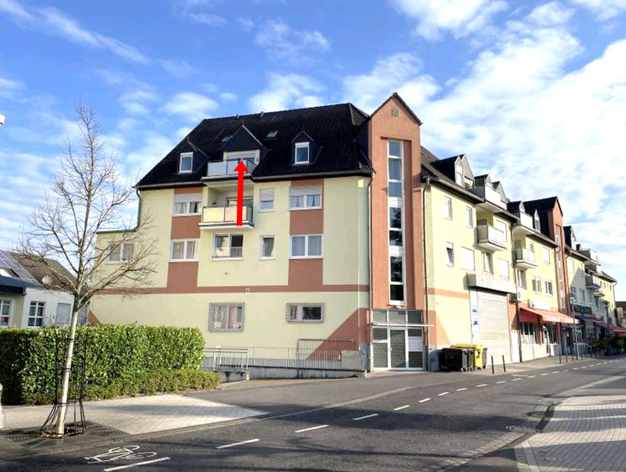 Wohnung zum Kauf 170.000 € 1 Zimmer 58 m² Dachgeschoss, 3. Geschoss frei ab sofort Vila-Verde-Str. 6 Lohmar Lohmar 53797