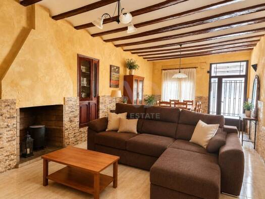 Villa zum Kauf 175.000 € 4 Zimmer 233 m² 156 m² Grundstück Oropesa 12594