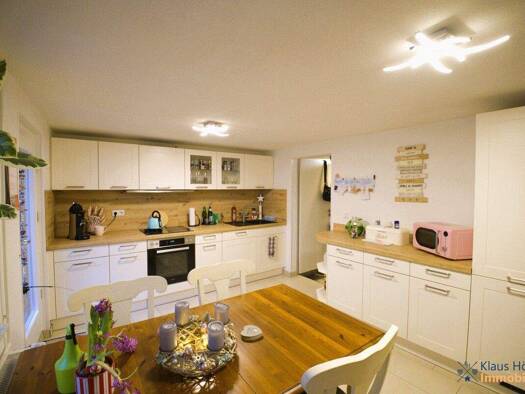 Reihenmittelhaus zum Kauf 172.500 € 4 Zimmer 90 m² 252 m² Grundstück Dorchheim Elbtal / Dorchheim 65627