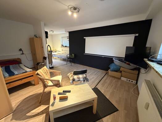 Wohnung zum Kauf 26.000 € 1,5 Zimmer 41 m² 1. Geschoss Innenstadt Hameln 31785