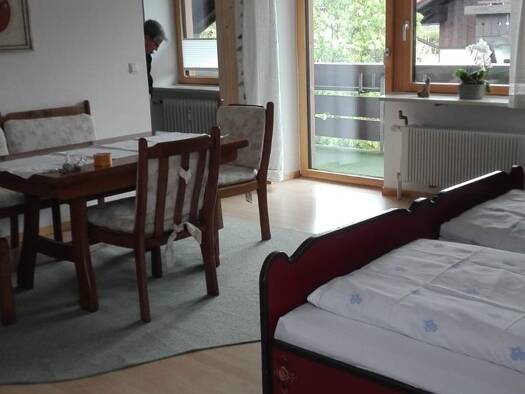Wohnung zur Miete 550 € 1,5 Zimmer 43 m² Geschoss 3/4 frei ab sofort Stuibenweg 6 Altstädten Sonthofen 87527