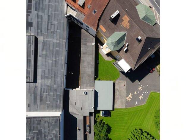 Mehrfamilienhaus zum Kauf als Kapitalanlage geeignet 2.500.000 € 51 Zimmer 950 m² 550 m² Grundstück Weiden Weiden in der Oberpfalz 92637