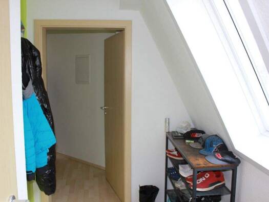 Wohnung zum Kauf 63.000 € 3 Zimmer 75,2 m² Brand Zwickau 08060