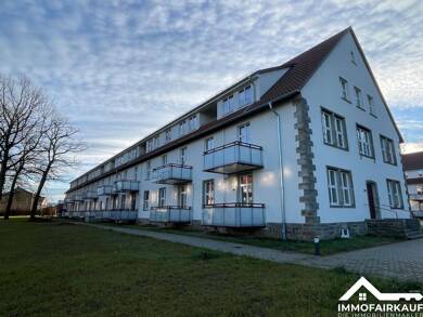 Wohnung zur Miete 849 € 4 Zimmer 128,7 m² Dachgeschoss, 2. Geschoss Nelkenhof 6 Mariental 38368
