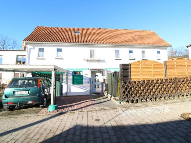 Einfamilienhaus zum Kauf 68.000 € 4 Zimmer 90,1 m² 158,1 m² Grundstück frei ab sofort Auma Auma-Weidatal 07955