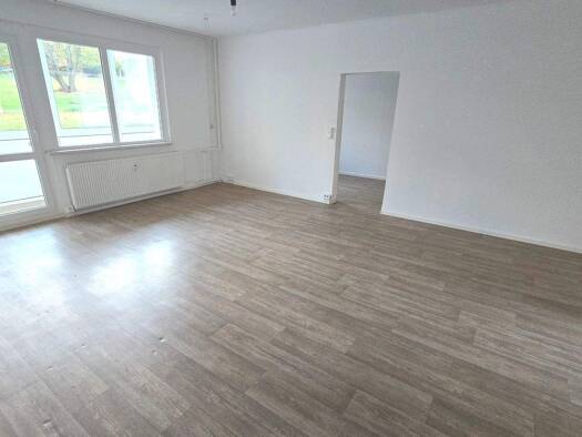 Wohnung zur Miete 408 € 4 Zimmer 80,8 m² Am Waldrand 1 Marienberg 09496