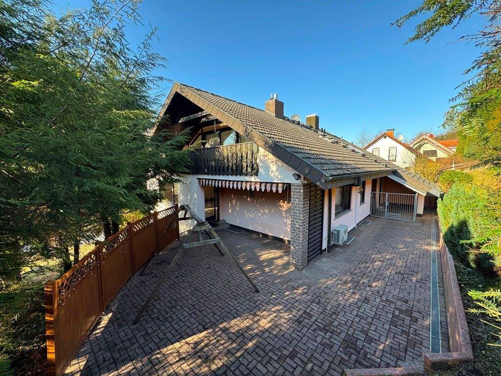 Immobilie in Weilbach - Wenn es gerne mal ein wenig mehr Platz sein darf... und dazu ruck zuck in der Natur!! - Bild 2