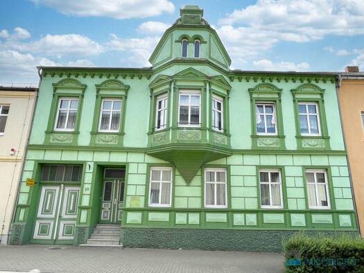 Mehrfamilienhaus zum Kauf 165.000 € 7 Zimmer 208 m² 873 m² Grundstück Lenzen Lenzen (Elbe) 19309