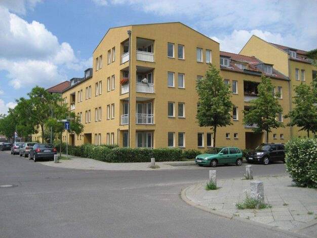 Wohnung zur Miete 698 € 2 Zimmer 69,8 m² frei ab 07.02.2026 Lise-Meitner-Straße 7 Kirchsteigfeld Potsdam 14480