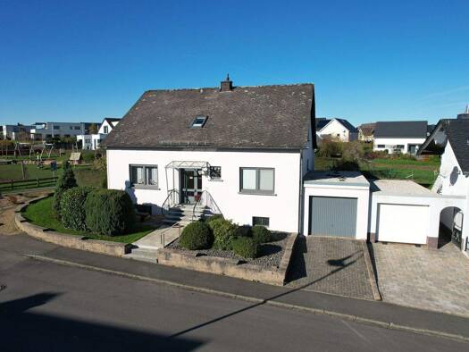 Einfamilienhaus zum Kauf 369.000 € 4 Zimmer 184 m² 573 m² Grundstück Arzfeld 54687