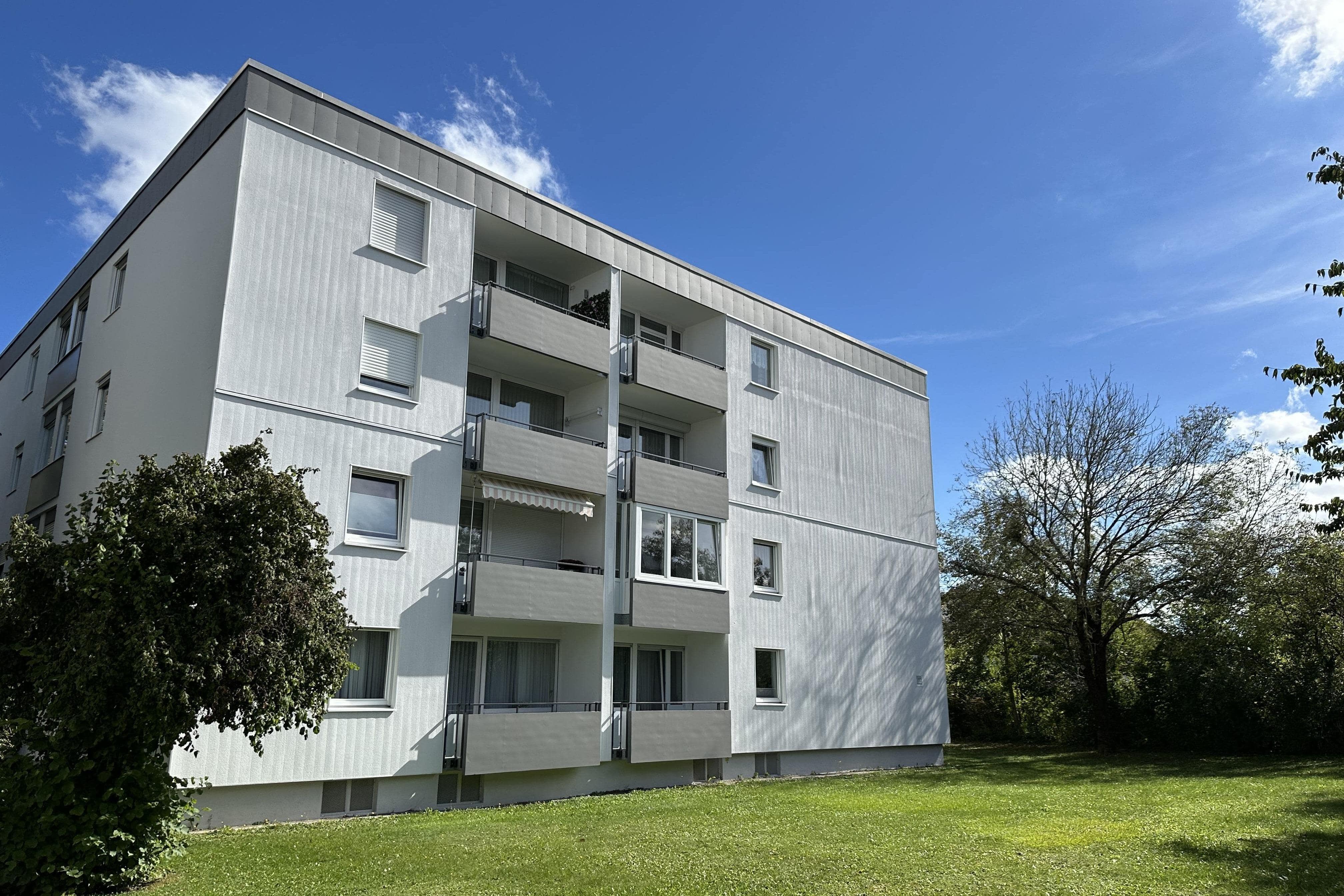 Wohnung zum Kauf 289.000 € 3 Zimmer 95 m²<br/>Wohnfläche 3.<br/>Geschoss ab sofort<br/>Verfügbarkeit Stadtgebiet Landsberg 86899