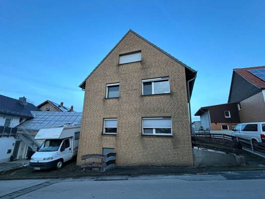 Einfamilienhaus zum Kauf 139.000 € 9 Zimmer 160 m² 821 m² Grundstück Giershagen Marsberg / Giershagen 34431