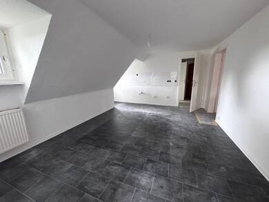 Wohnung zur Miete 416 € 2 Zimmer 56,7 m² 2. Geschoss frei ab 01.08.2025 Werthauser Straße 86 Hochemmerich Duisburg 47226