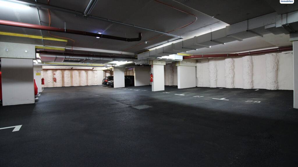 Tiefgaragenstellplatz zur Miete 70,50 € Enenkelstraße Wien 1160