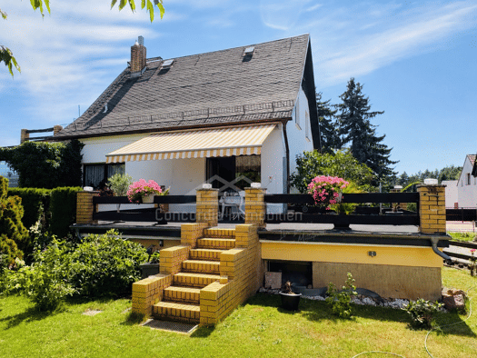 Einfamilienhaus zum Kauf 196.000 € 5 Zimmer 120 m² 819 m² Grundstück Schwarzheide 01987