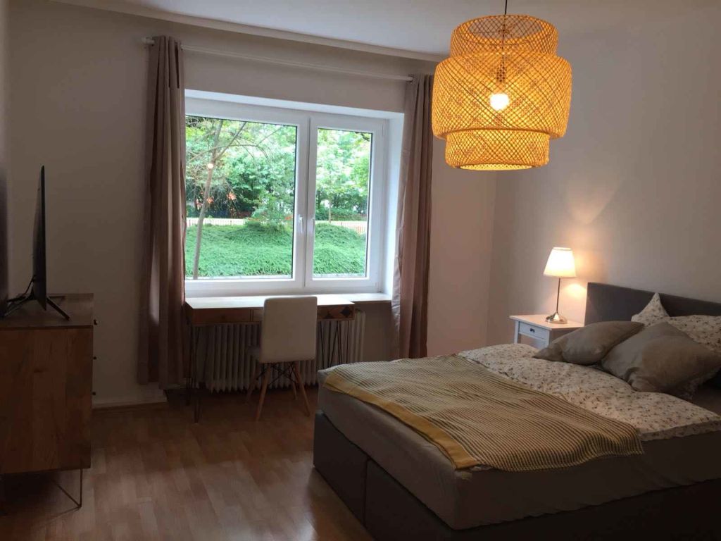 Wohnung zur Miete Wohnen auf Zeit 865 € 2 Zimmer 18 m²<br/>Wohnfläche 04.11.2024<br/>Verfügbarkeit Habsburger Allee 51 Bornheim Frankfurt am Main 60385