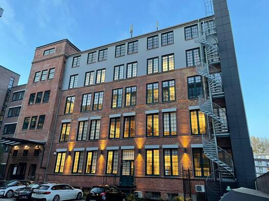 Büro zur Miete provisionsfrei 7.637 € 512,6 m² Bürofläche Alter Teichweg 25a Barmbek-Süd Hamburg 22081