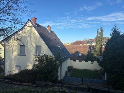 Einfamilienhaus zur Miete 1.200 € 5 Zimmer 110 m² frei ab 01.03.2026 Estenfeld 97230