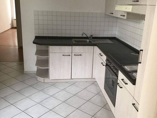 Wohnung zur Miete 450 € 3 Zimmer 66 m² 1. Geschoss frei ab sofort Röttersdorfer Straße . Sudenburg Magdeburg 39112