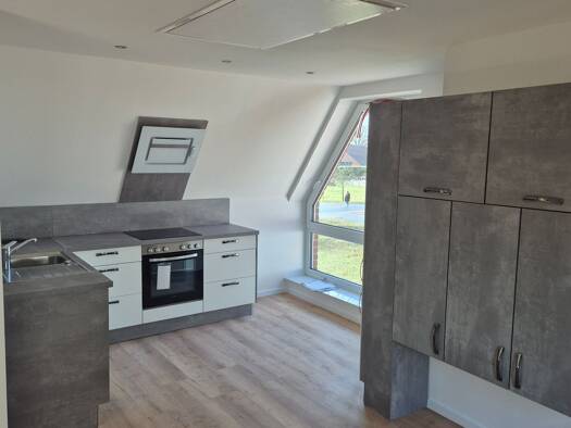 WG-Zimmer zur Miete 680 € 2 Zimmer 95 m² Geschoss -5/2 frei ab sofort Bahrenborstel 27245