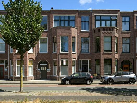 Herrenhaus zum Kauf 1.325.000 € 8 Zimmer 231 m² 160 m² Grundstück van boetzelaerlaan 187 The Hague 2581 AT