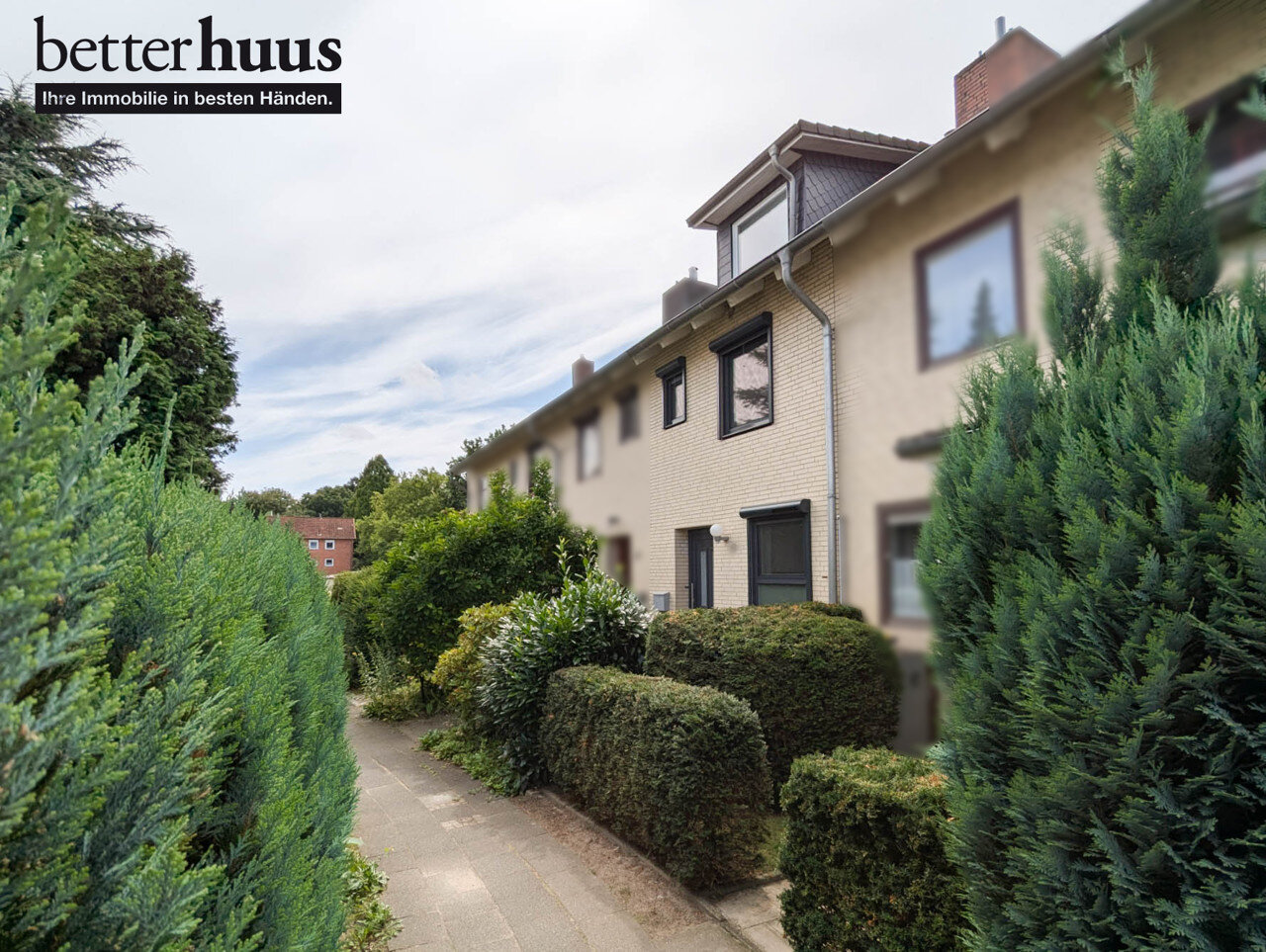 Reihenmittelhaus zum Kauf 300.000 € 5 Zimmer 101,4 m²<br/>Wohnfläche 126 m²<br/>Grundstück Alt - Reinbek Reinbek 21465