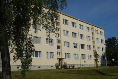 Wohnung zur Miete 430 € 4 Zimmer 66,2 m² 3. Geschoss Rosenweg 19 Lobenstein Bad Lobenstein 07356