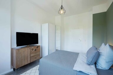 Wohnung zur Miete Wohnen auf Zeit 830 € 6 Zimmer 16 m² frei ab 04.04.2025 Saalburgallee 2 Bornheim Frankfurt am Main 60385