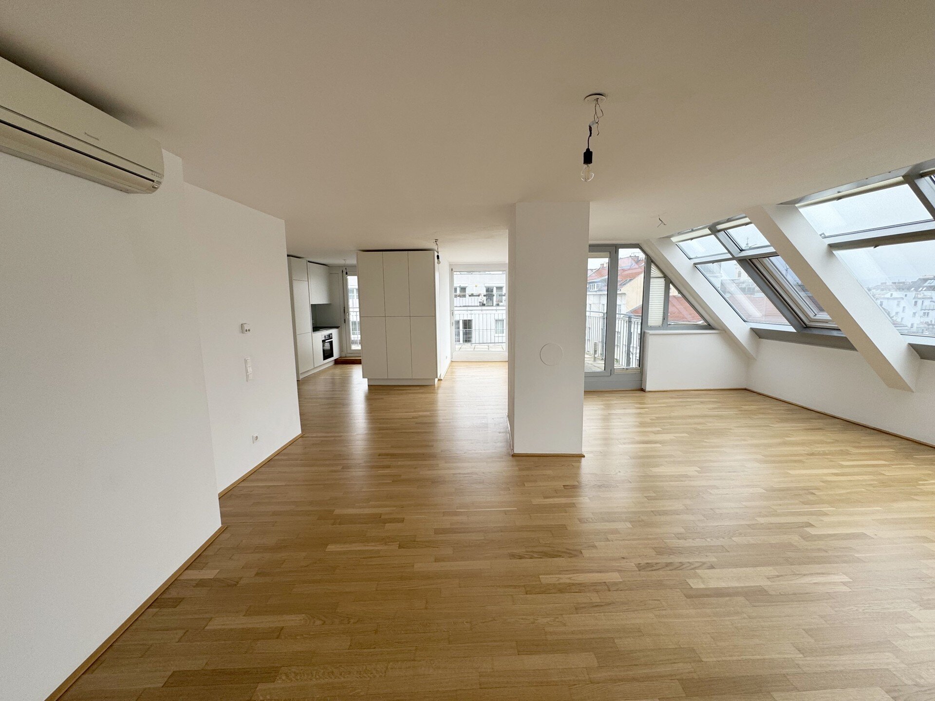 Wohnung zur Miete 2.699 € 4 Zimmer 132,3 m²<br/>Wohnfläche Wien 1070