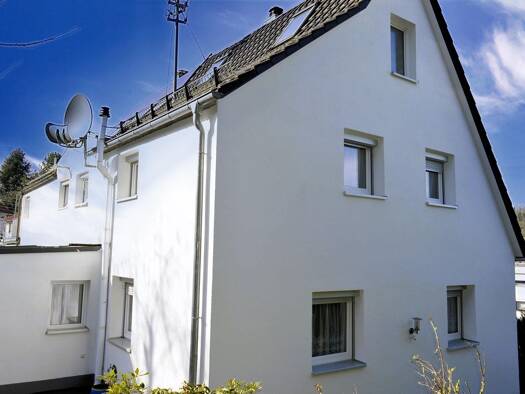 Doppelhaushälfte zum Kauf 348.880 € 4,5 Zimmer 134,9 m² 424 m² Grundstück frei ab sofort Schwäbisch Gmünd Schwäbisch Gmünd 73525