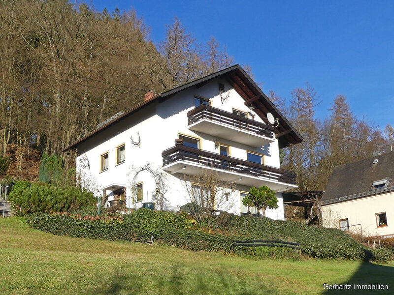 Einfamilienhaus zum Kauf 269.000 € 8 Zimmer 148,6 m²<br/>Wohnfläche 1.072 m²<br/>Grundstück Arzbach 56337