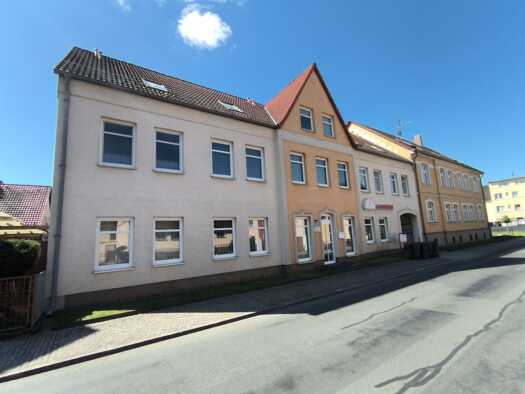 Haus zum Kauf als Kapitalanlage geeignet 700.000 € 763,7 m² 885 m² Grundstück Friedrich-List-Straße 31 Falkenberg Falkenberg/Elster 04895