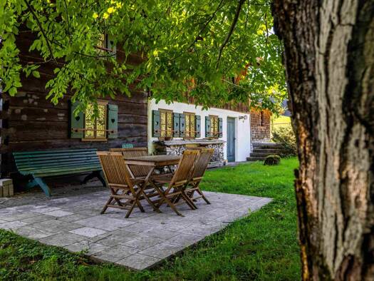 Einfamilienhaus zum Kauf 1.275.000 € 7 Zimmer 1.000 m² Grundstück Köstendorf 5203