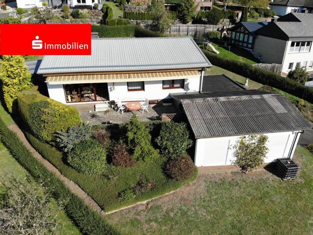 Einfamilienhaus zum Kauf 295.000 € 4 Zimmer 172 m² 1.031 m² Grundstück Erdbach Breitscheid 35767