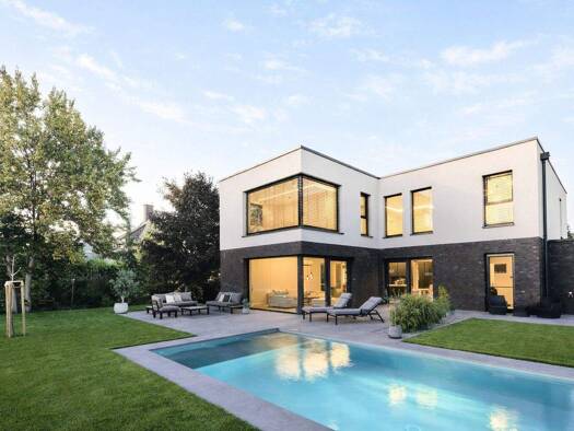 Einfamilienhaus zum Kauf 1.250.000 € 8 Zimmer 280 m² 1.060 m² Grundstück Großkühnau Dessau 06846