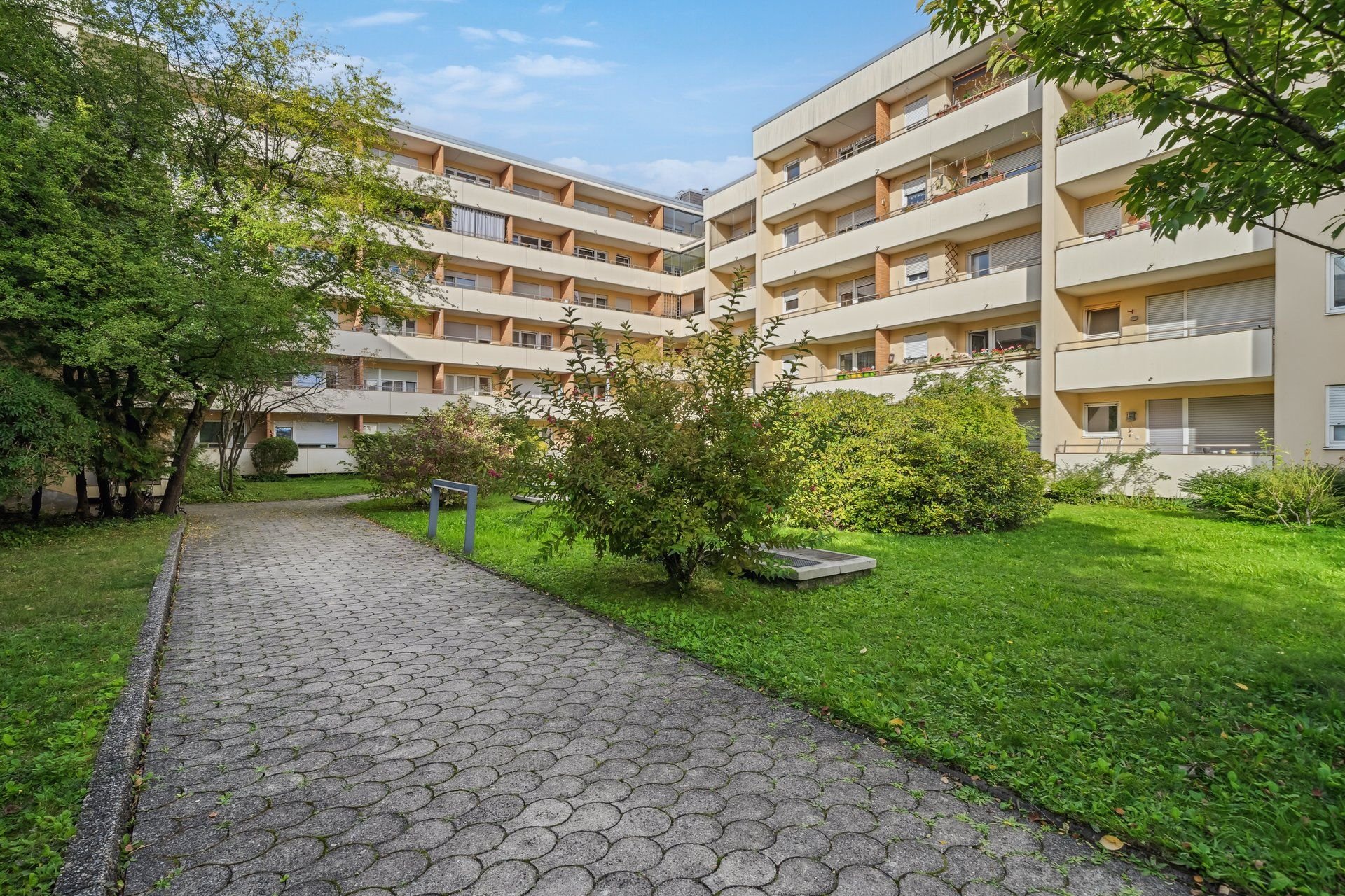 Wohnung zum Kauf provisionsfrei 348.000 € 1 Zimmer 34 m²<br/>Wohnfläche EG<br/>Geschoss Am Westbad München / Pasing 81241