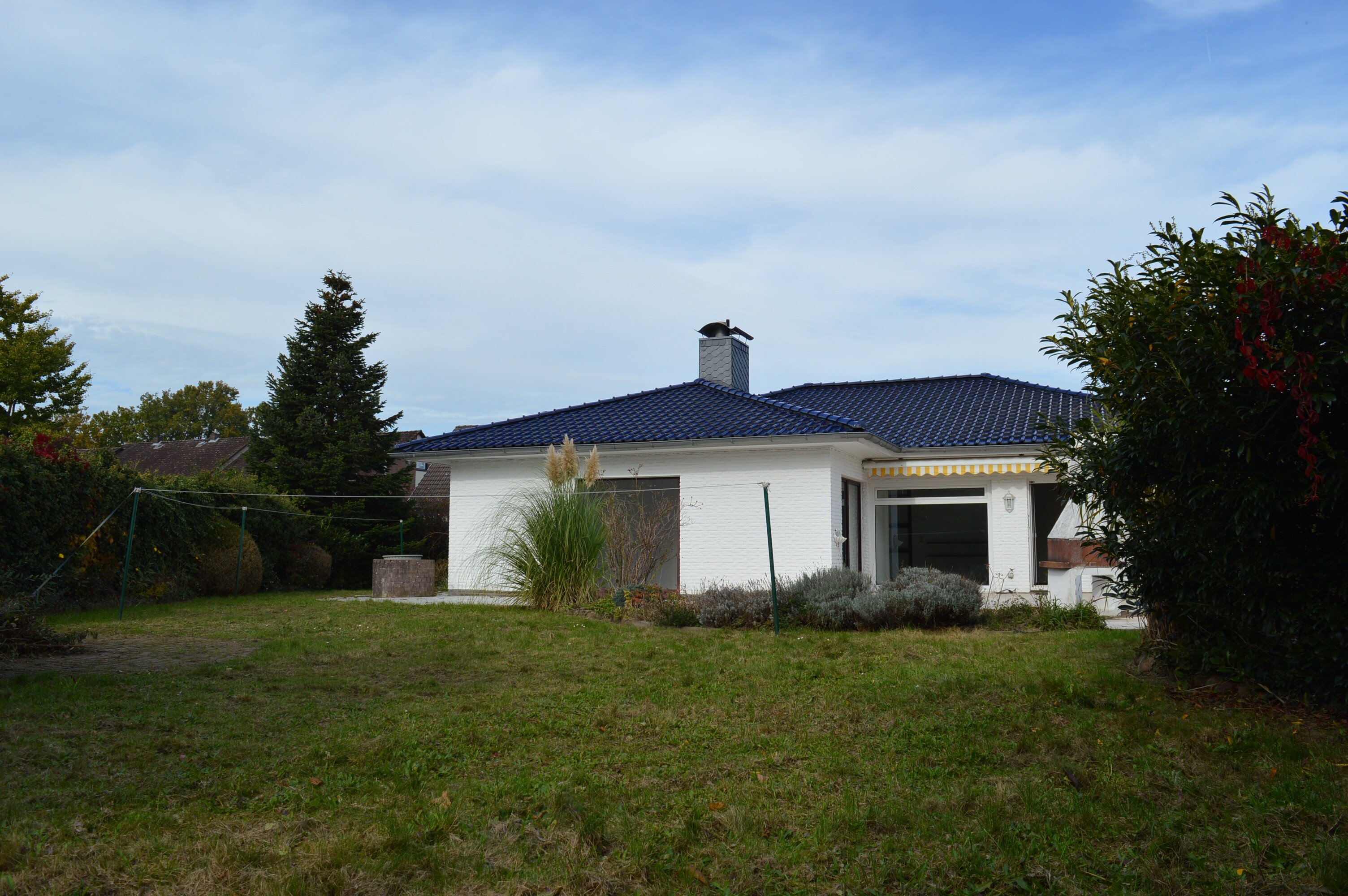 Bungalow zum Kauf 294.000 € 4 Zimmer 147 m²<br/>Wohnfläche 988 m²<br/>Grundstück Westercelle Celle 29227