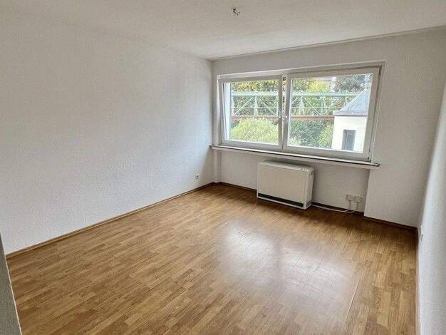 Wohnung zur Miete 430 € 1 Zimmer 30 m² 3. Geschoss frei ab sofort Barmen Wuppertal 42285
