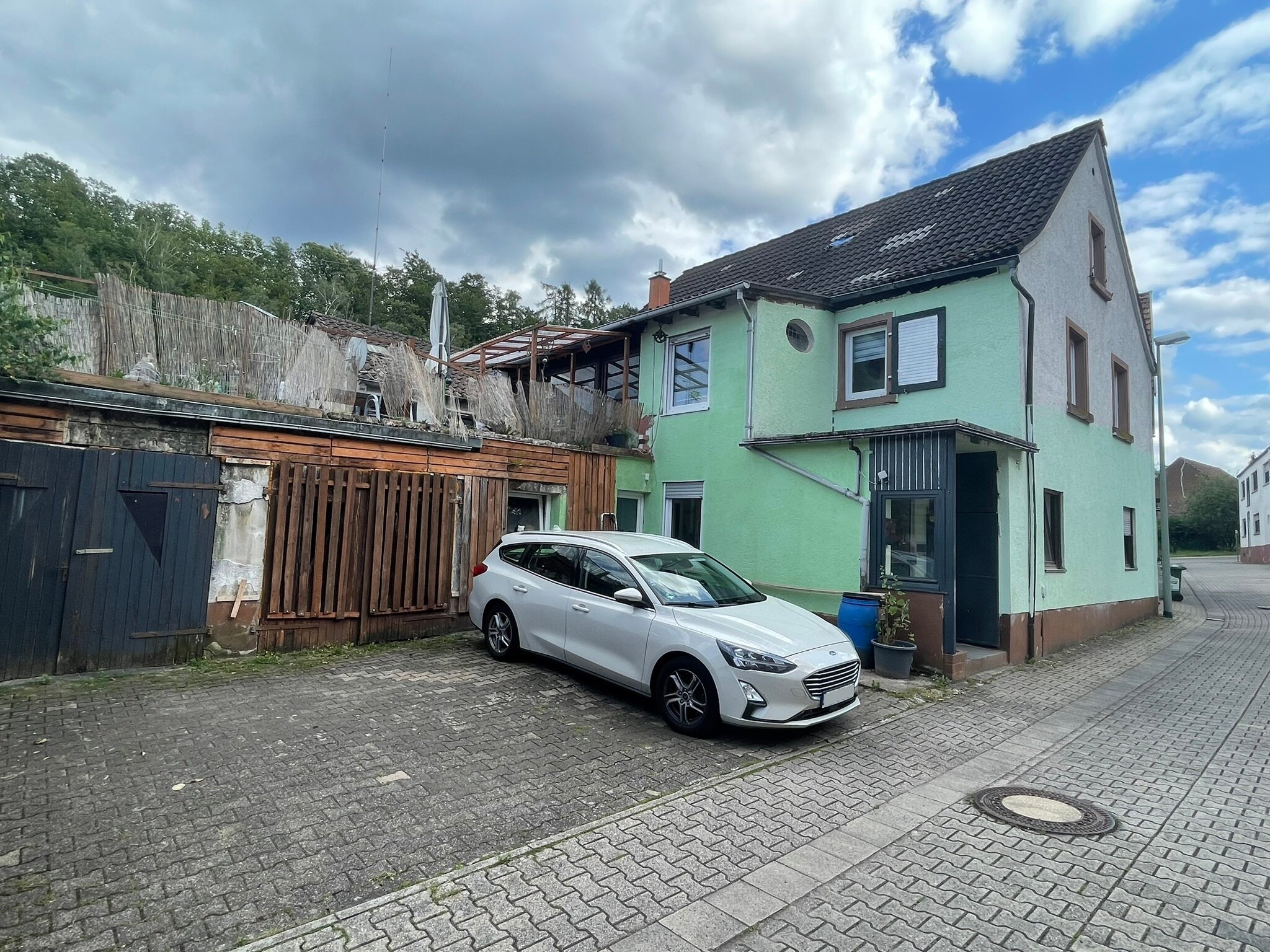 Einfamilienhaus zum Kauf 157.000 € 5 Zimmer 146 m²<br/>Wohnfläche 729 m²<br/>Grundstück Sippersfeld 67729