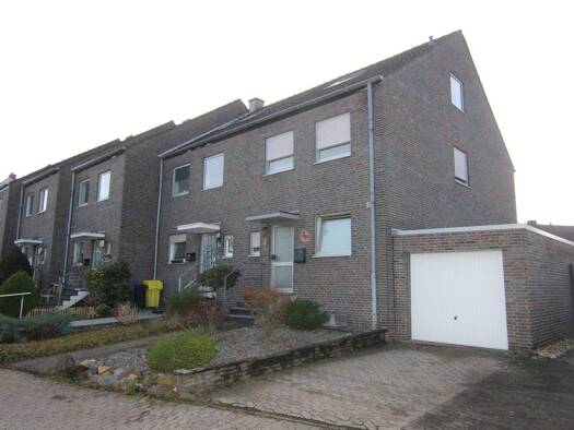 Reihenendhaus zum Kauf 420.000 € 5 Zimmer 122,8 m² 263 m² Grundstück frei ab sofort Am Clemenshof Morgensternsheide Neuss 41462